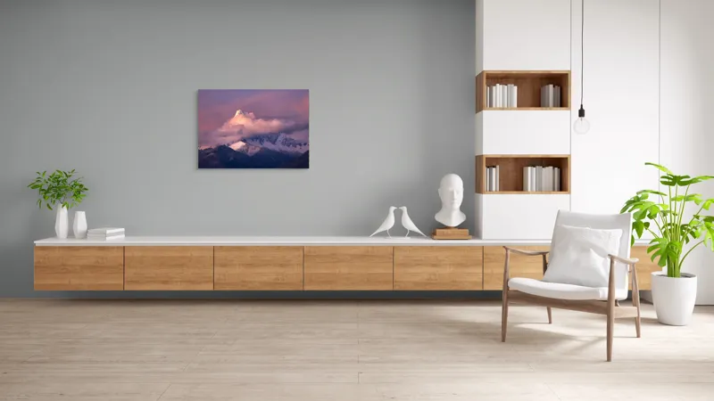 Tablou Canvas, "Vârf strălucitor la apusul soarelui", Nor, Vârf, Roz, Zăpadă, Apus, Munți, Cer, Senin, Lumină, Umbre, 100 x 70 cm – poza 6