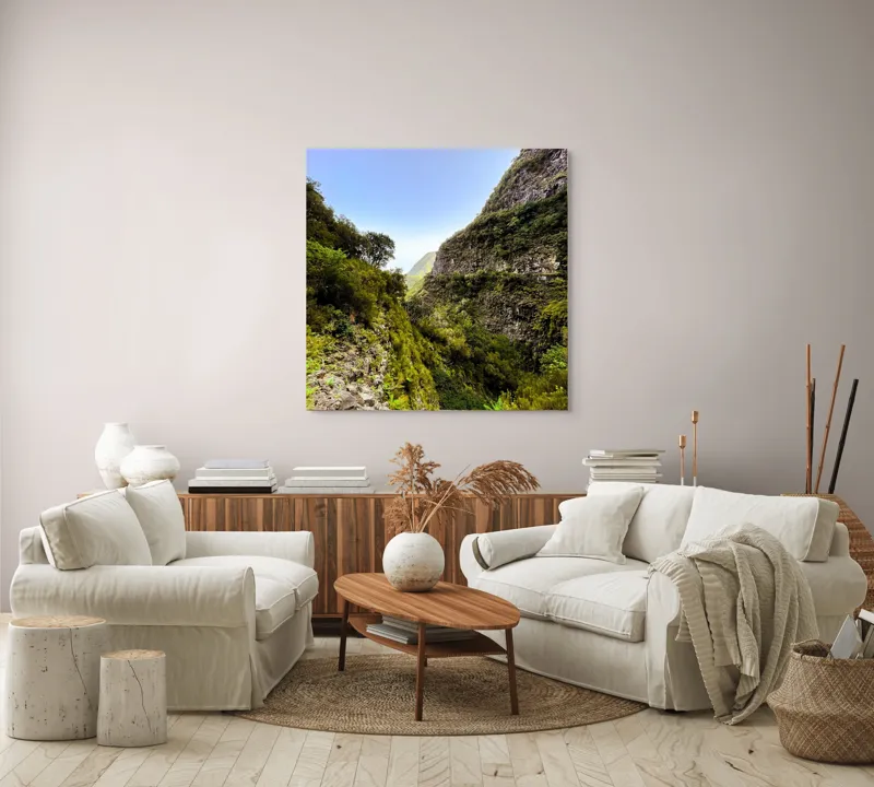 Tablou Canvas, "Drumul dintre stânci înverzite ale muntelui", Natură, Munți, Vegetație, Cer, Stânci, Cărare, Peisaj, Aventură, 100 x 100 cm – poza 3