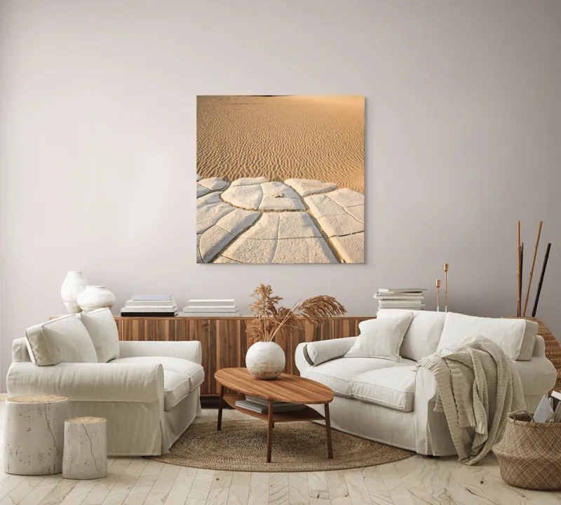 Tablou Canvas, "Căldură arzătoare în deșertul vast", Deșert, Dune, Singurătate, Arbuști, Crăpături, Textură, Liniște, Ariditate, 100 x 100 cm – poza 3