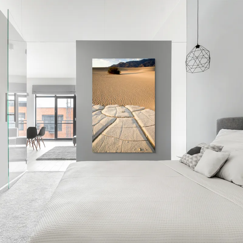 Tablou Canvas, "Căldură arzătoare în deșertul vast", Deșert, Dune, Singurătate, Arbuști, Crăpături, Textură, Liniște, Ariditate, 100 x 150 cm – poza 5