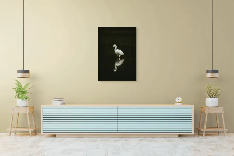 Tablou Canvas, "Egreta în liniștea nopții", Elegant, Reflecție, Serinătate, Natură, Simplitate, Liniște, Gratie, Păsare, Apă, Răgaz, 70 x 100 cm – poza 5