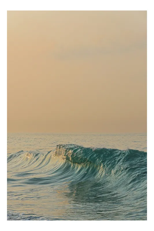 Tablou Canvas, "Valurile dimineții pe mare liniștită", Ocean, Valuri, Apus, Liniște, Reflexie, Horizon, Natură, 26 x 39 cm