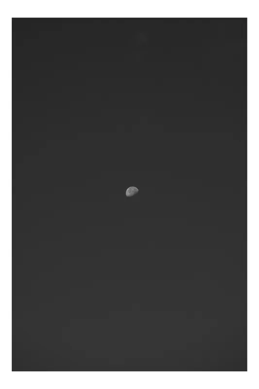 Tablou Canvas, "Luna pe cerul întunecat", Lună, Cer, Întuneric, Liniște, Mister, Noapte, Solitudine, Taină, 100 x 150 cm