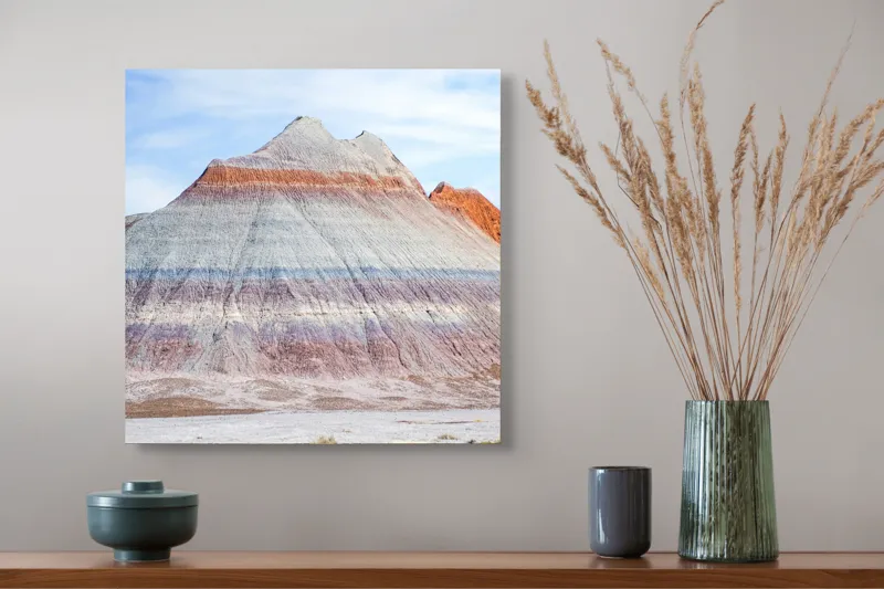 Tablou Canvas, "Roci vălurite în deșertul colorat", Munți, Straturi, Culoare, Deșert, Cer, Linii, Peisaj, Geologie, Forme, Natură, 50 x 50 cm – poza 4