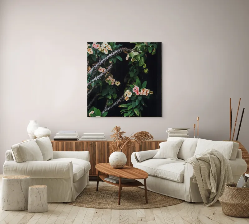 Tablou Canvas, "Tufă de flori cu spini verzi", Flori, Verdeață, Spini, Natură, Contrast, Vitalitate, Frumusețe, Delicatețe, 100 x 100 cm – poza 3