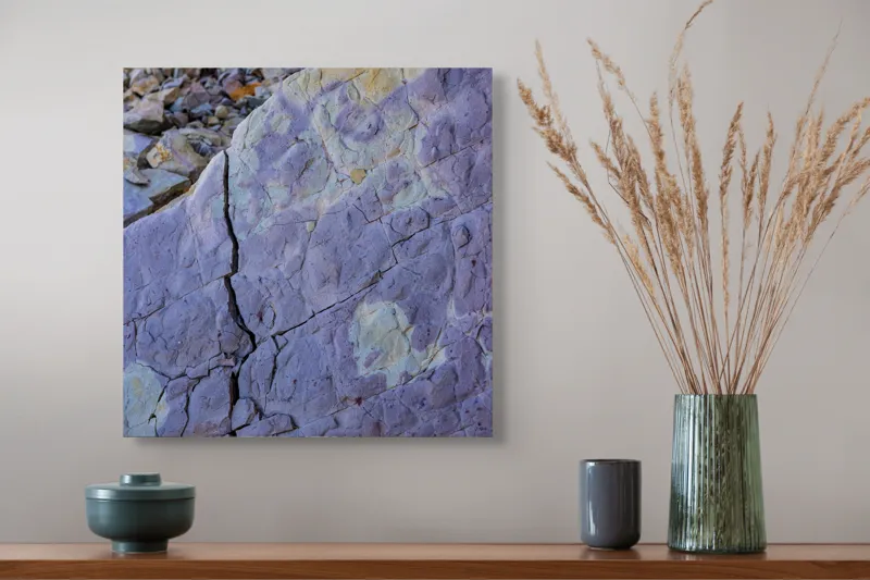 Tablou Canvas, "Reflexii de lumină pe stâncă gri", Pietre, Crăpături, Textură, Roci, Nuanțe, Natură, Superficie, Stratificare, 50 x 50 cm – poza 4