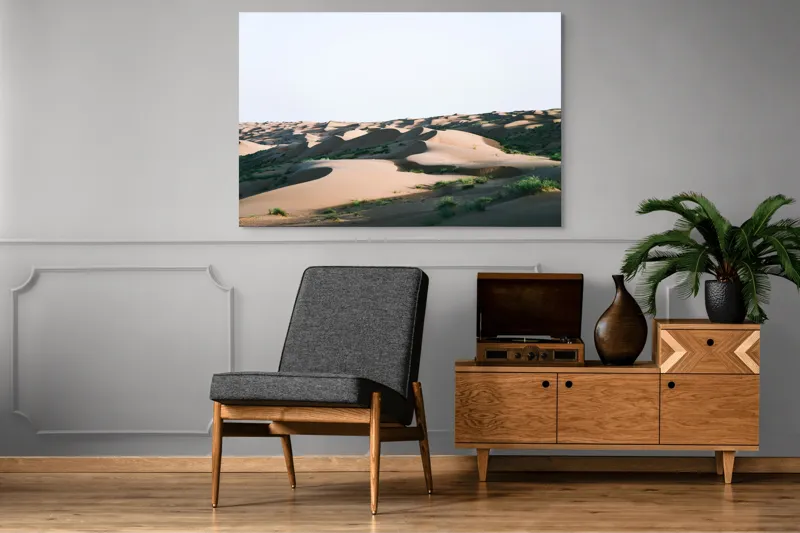 Tablou Canvas, "Valuri de nisip în deșertul arid", Deșert, Dune, Nisip, Umbre, Lumină, Vegetație, Pustiu, Peisaj, Seară, Solitudine, 150 x 100 cm – poza 8