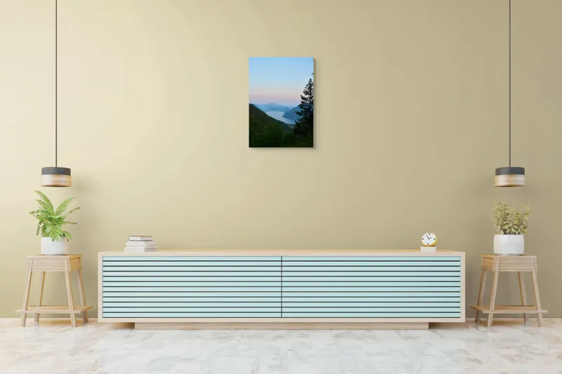 Tablou Canvas, "Răsărit senin peste munți și lacuri", Peisaj, Munți, Lac, Cer, Apus, Copaci, Coline, Lumină, Natură, 50 x 70 cm – poza 6