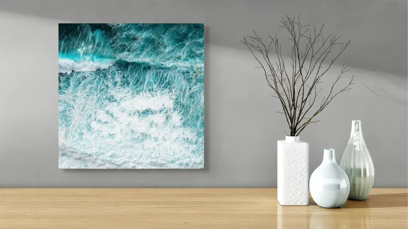 Tablou Canvas, "Valurile mării în dans turcoaz", Valuri, Spumă, Azuriu, Turcoaz, Învolburare, Ocean, Energie, Natură, 50 x 50 cm – poza 3
