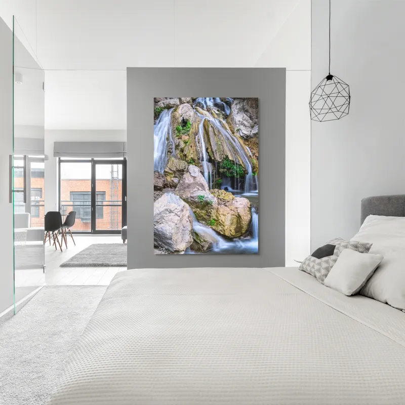 Tablou Canvas, "Cascada peste stânci și mușchi verde", Cascade, Piatre, Apa, Vegetație, Natură, Flux, Seninătate, Răcoros, Pitoresc, Întinerire, 100 x 150 cm – poza 5