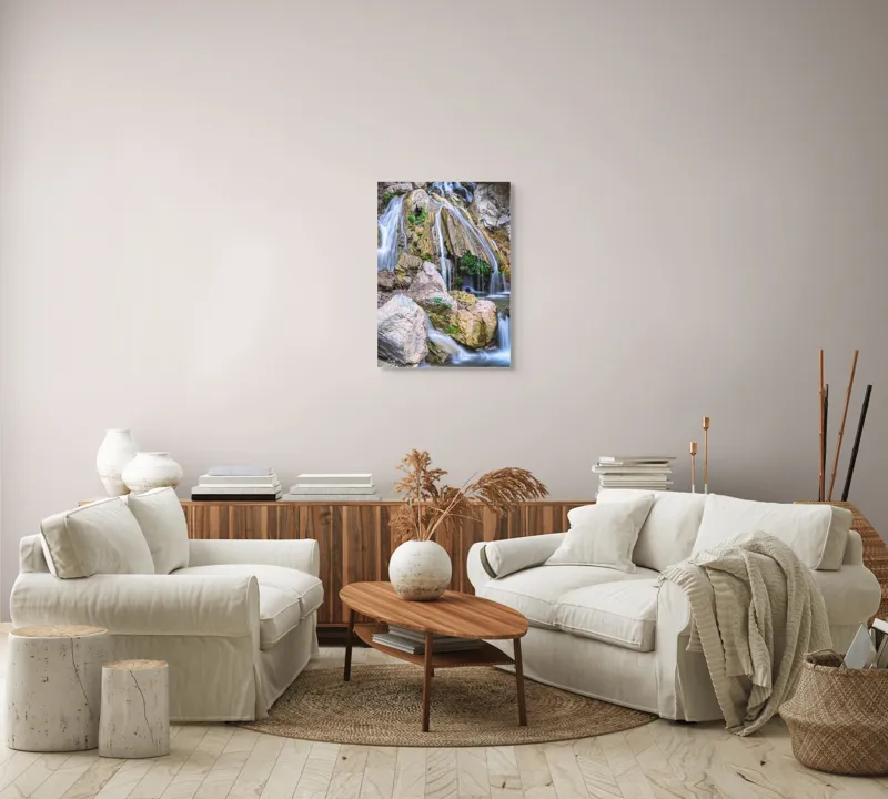 Tablou Canvas, "Cascada peste stânci și mușchi verde", Cascade, Piatre, Apa, Vegetație, Natură, Flux, Seninătate, Răcoros, Pitoresc, Întinerire, 50 x 70 cm – poza 4