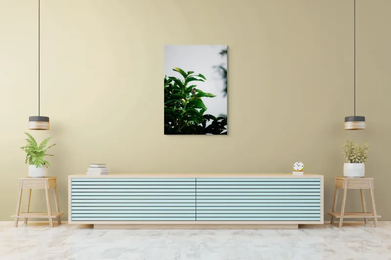 Tablou Canvas, "Pasărea singuratică pe ramura verde", Frunziș, Pasăre, Cer, Natural, Verde, Lucios, Solitar, Răsărit, Libertate, Armonie, 70 x 100 cm – poza 5