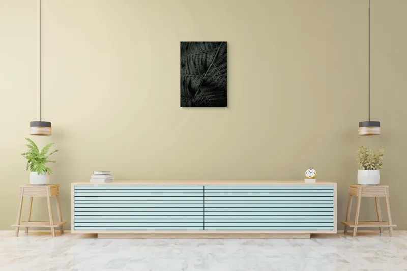 Tablou Canvas, "Frunze de ferigă în întuneric profund", Frunziș, Verde, Textură, Natură, Simetrie, Detaliu, Întuneric, Patrunzător, Frumusețe, Liniște, 50 x 70 cm – poza 6