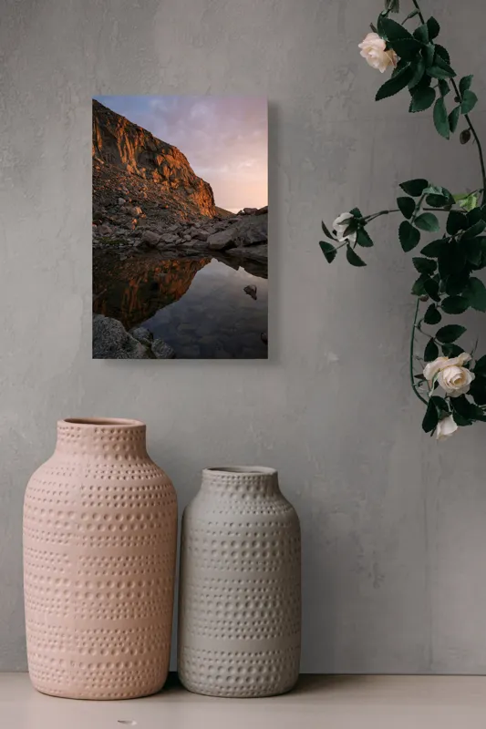 Tablou Canvas, "Reflecții de piatră în amurg", Stâncă, Reflecție, Apus, Cer, Nori, 26 x 39 cm – poza 6
