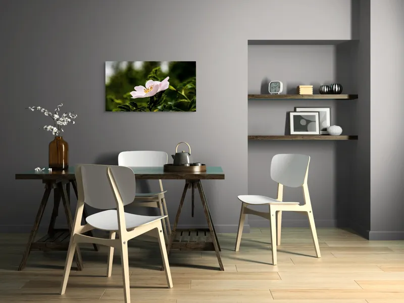 Tablou Canvas, "Trandafir sălbatic în roua dimineții", Floare, Petale, Roz, Frunze, Verde, Natura, Lumina, Detaliu, 90 x 50 cm – poza 3