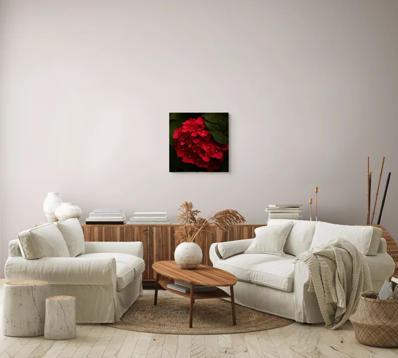 Tablou Canvas, "Buchet de hortensii roșii ascunse", Florale, Vibrație, Roșu, Frunziș, Umbre, Contrast, Textură, Delicat, Natură, Grădină, Întunecat, Misterios, 50 x 50 cm – poza 7