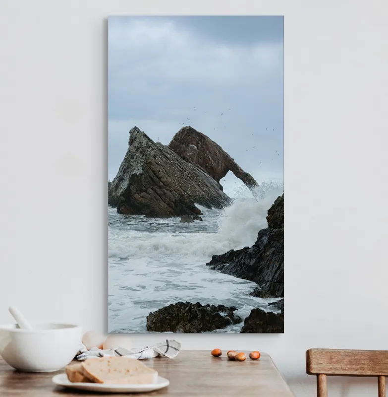 Tablou Canvas, "Arcul stâncos din valurile învolburate", Piatră, Valuri, Ocean, Cer, Insule, Păsări, Nor, Stânci, Spumă, Natură, 50 x 90 cm – poza 3