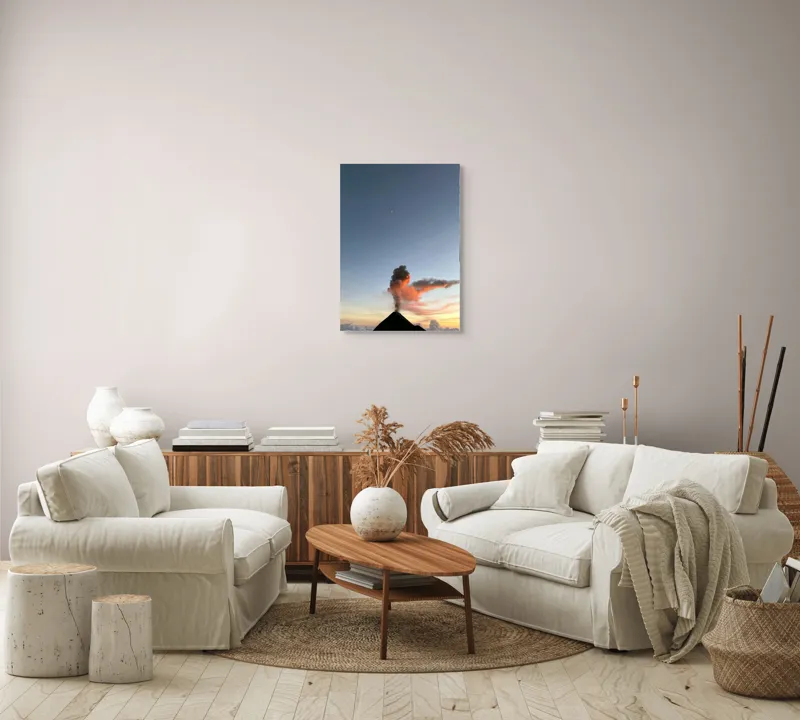 Tablou Canvas, "Vulcanul fumul și luna crescândă", Vulcan, Fum, Nor, Cer, Amurg, Lumină, Seninătate, Lună, 50 x 70 cm – poza 4