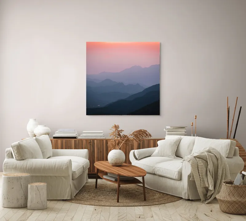Tablou Canvas, "Lumina dimineții peste munți tăcuți", Serenitate, Mister, Apus, Munți, Siluetă, Calm, Infinit, Vârfuri, Culoare, Umbre, 100 x 100 cm – poza 3