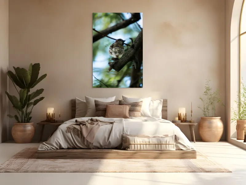 Tablou Canvas, "Vrăbiuța printre crengi verzi", Pasăre, Ramură, Frunze, Cer, Natură, Bokeh, 100 x 150 cm – poza 3