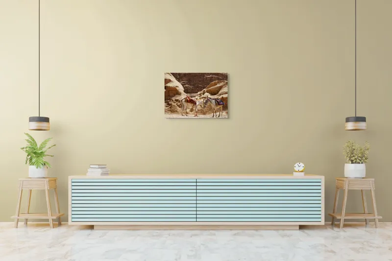 Tablou Canvas, "Măgarii călători în peisaj arid", Deșert, Măgari, Stânci, Șei, Nisip, Umbră, Aventură, Căldură, 70 x 50 cm – poza 7