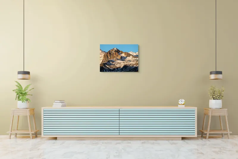 Tablou Canvas, "Pietrele aurii în lumina dimineții", Piatra, Munți, Zăpadă, Cer, Umbre, Vârfuri, Răsărit, Peisaj, 70 x 50 cm – poza 7