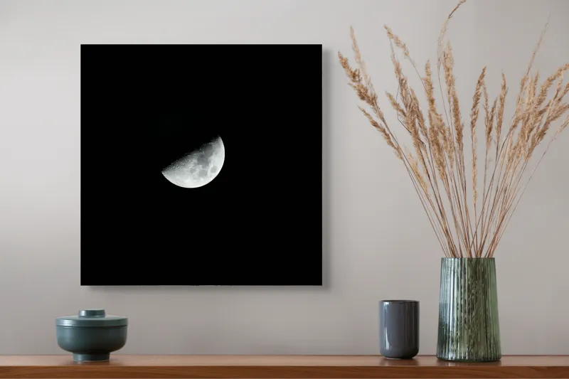 Tablou Canvas, "Strălucirea lunii în întuneric profund", Lună, Noapte, Umbre, Mister, Lumină, Cer, 50 x 50 cm – poza 4