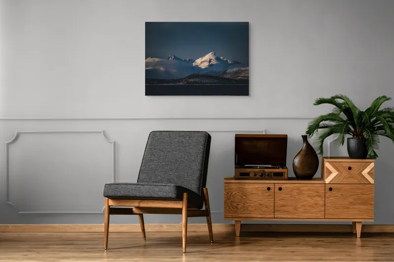Tablou Canvas, "Lumina dimineții peste munții înzăpeziți", Munți, Zăpadă, Umbre, Cer, Peisaj, Înserare, Natură, Linii, Contrast, Frig, 100 x 70 cm – poza 8