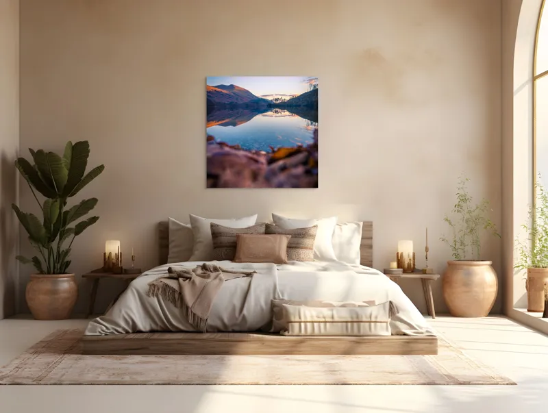 Tablou Canvas, "Reflecții ale serii liniștite", Reflecție, Tranquilitate, Apus, Natură, Seninătate, Peisaj, Coline, Reflexie, Cer, Frunziș, 100 x 100 cm – poza 4