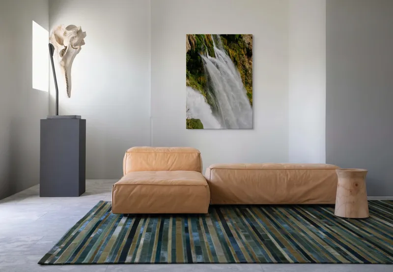 Tablou Canvas, "Cascada șoptind secrete eterne ale naturii", Cascadă, Apă, Vegetație, Stâncă, Flux, Spumă, Natură, Energie, 70 x 100 cm – poza 7