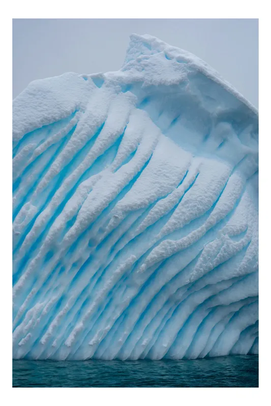 Tablou Canvas, "Albastrul înghețat al oceanului polar", Gheață, Albastru, Textură, Natură, Grandoare, Liniște, Frig, Polar, Apă, Dramatic., 50 x 50 cm