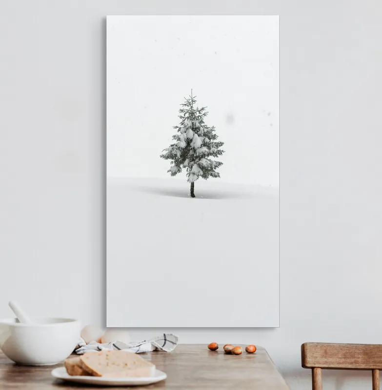 Tablou Canvas, "Singurătatea unui brad sub zăpezi", Solitudine, Pace, Imaculat, Rece, Serenitate, Alb, Simplu, Calm., 50 x 90 cm – poza 3