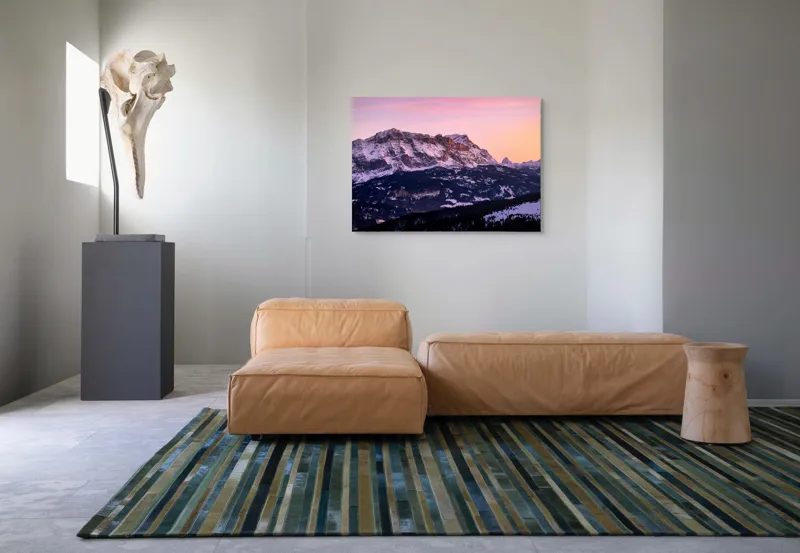 Tablou Canvas, "Munți ferecați în aurora dimineții", Munte, Apus, Ninsoare, Cer, Vârfuri, Peisaj, Tranquilitate, Roz, Violet, Natura, 100 x 70 cm – poza 7