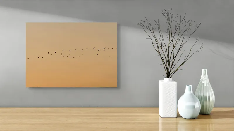 Tablou Canvas, "Zborul păsărilor la apus de soare", Păsări, Cer, Apus, Zbor, Siluetă, Liniște, Natură, Întindere, Libertate, Vedere., 54 x 39 cm – poza 3