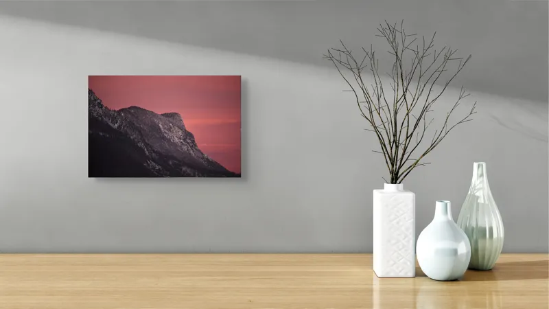 Tablou Canvas, "Apus roșu peste munții înzăpeziți", Apus, Munți, Zăpadă, Cer, Roz, Stânci, Crepuscul, Natură, Peisaj, Măreție, 39 x 26 cm – poza 8