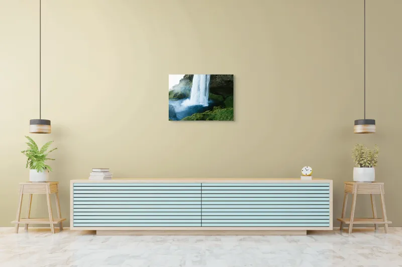Tablou Canvas, "Cascadă înverzită în munții solitari", Cascadă, Apă, Verdeață, Roci, Natură, Răcoritoare, Flux, Vijelios, Spray, Seninătate, 70 x 50 cm – poza 7