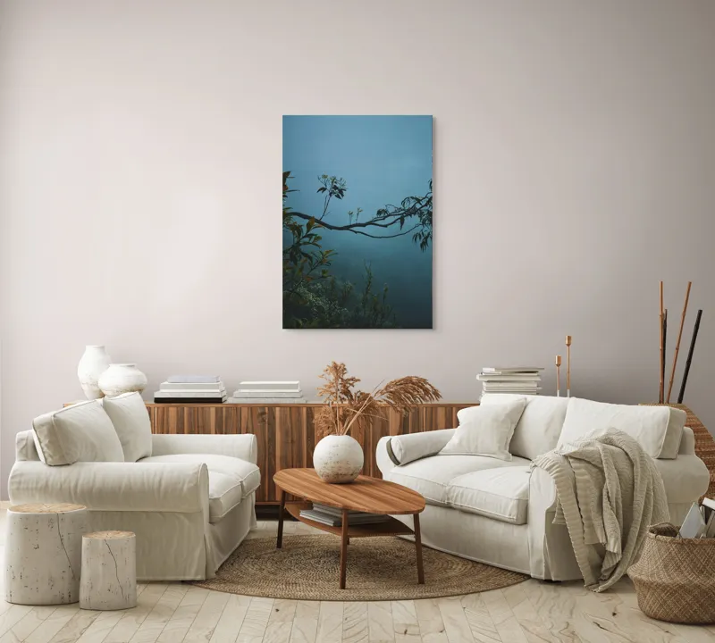 Tablou Canvas, "Misterul pădurii în ceață albastră", Frunziș, Ceață, Ramură, Natură, Liniște, Mister, Melancolie, Verdeață, 70 x 100 cm – poza 4