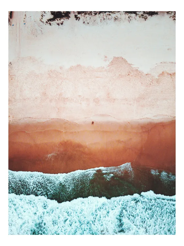 Tablou Canvas, "Valurile mării îmbrățișând țărmul de nisip", Plajă, Nisip, Valuri, Ocean, Apă, Textură, Natură, Liniște, Contrast, Orizont, Armonie, Peisaj, 26 x 39 cm