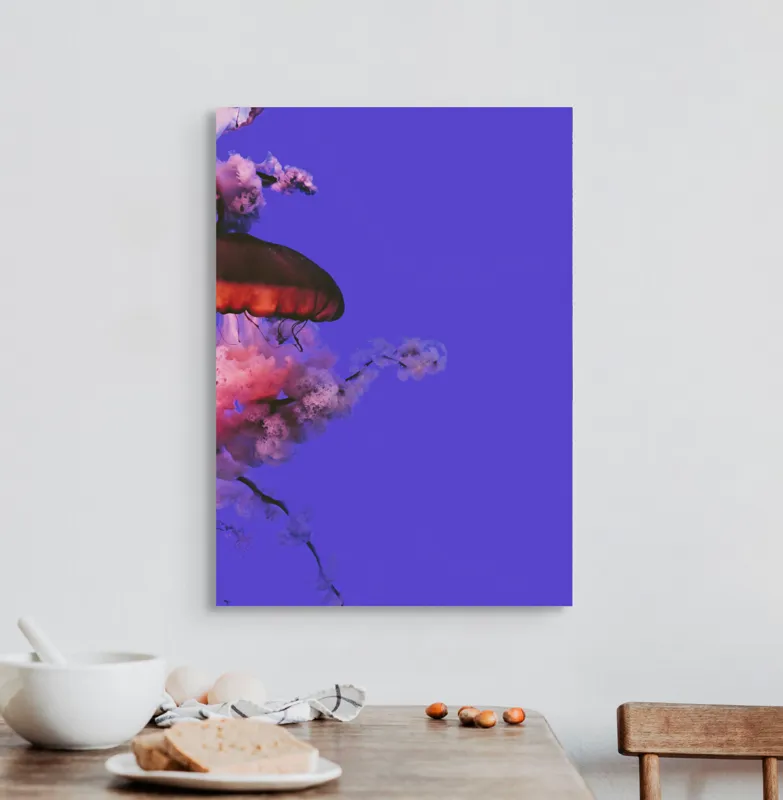 Tablou Canvas, "Meduza plutind printre nori efemeri", Meduză, Nori, Mov, Roz, Flotare, Mister, Apă, Lumină, 50 x 70 cm – poza 3