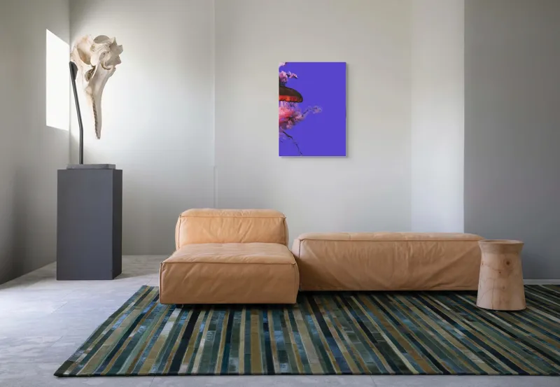 Tablou Canvas, "Meduza plutind printre nori efemeri", Meduză, Nori, Mov, Roz, Flotare, Mister, Apă, Lumină, 50 x 70 cm – poza 7