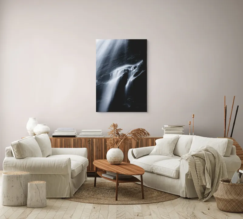 Tablou Canvas, "Cascadă nocturnă în lumina lunii", Cascadă, Apă, Rocă, Lumină, Umbre, Flux, Natură, Grație, Contrast, Eleganță, 70 x 100 cm – poza 4
