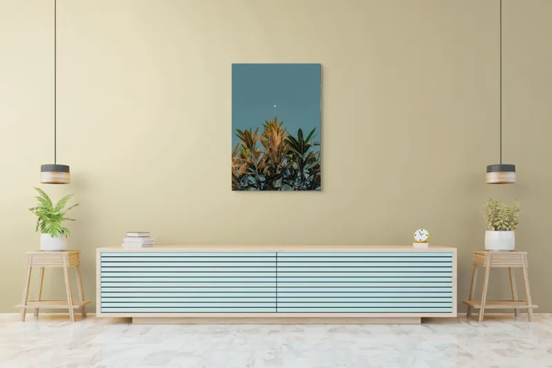 Tablou Canvas, "Frunze sub cerul cu lună albă", Frunze, Cer, Lună, Culori, Natură, Lumină, Contrast, Verde, Albastru, Calm, Seară, Seninătate, 70 x 100 cm – poza 5