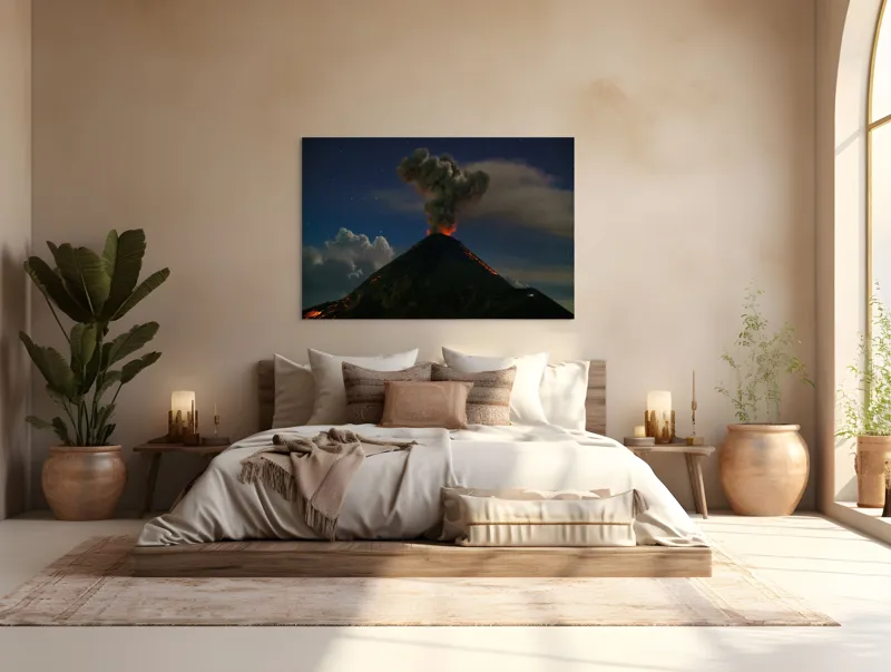 Tablou Canvas, "Erupția vulcanului în miez de noapte", Nor, Fum, Erupție, Noapte, Stele, Lumină, Lavă, Cer, Vulcan, Spectacol, Natură, Putere., 150 x 100 cm – poza 4