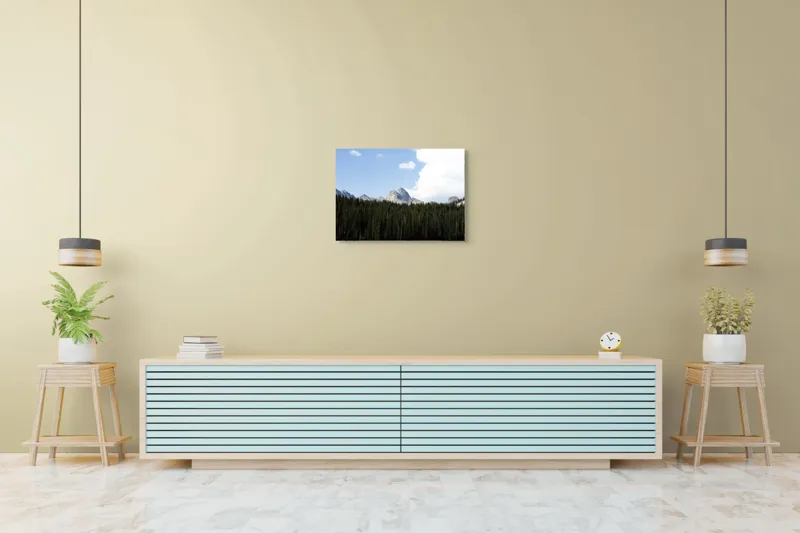 Tablou Canvas, "Munți semeți sub cer albastru", Munți, Pădure, Cer, Nori, Vârfuri, Natura, Măreție, Calm., 70 x 50 cm – poza 7