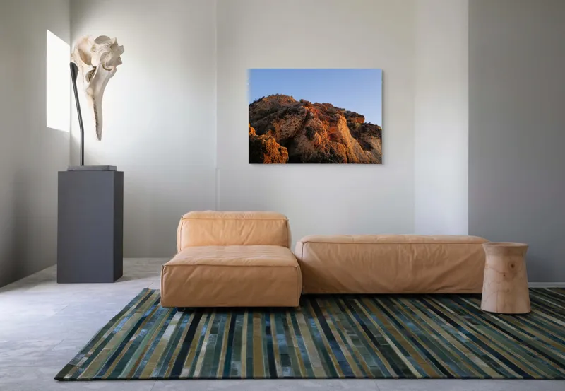 Tablou Canvas, "Stânci aurite la apus", Rocă, Apus, Textură, Umbre, Vegetație, Cer, Stâncă, Lumină, 100 x 70 cm – poza 7