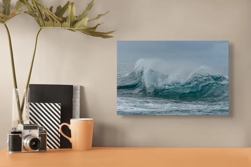 Tablou Canvas, "Valurile mării în furtună vijelioasă", Valuri, Spumă, Ocean, Agitație, Albastru, Energie, Natură, Dinamică, 39 x 26 cm – poza 3