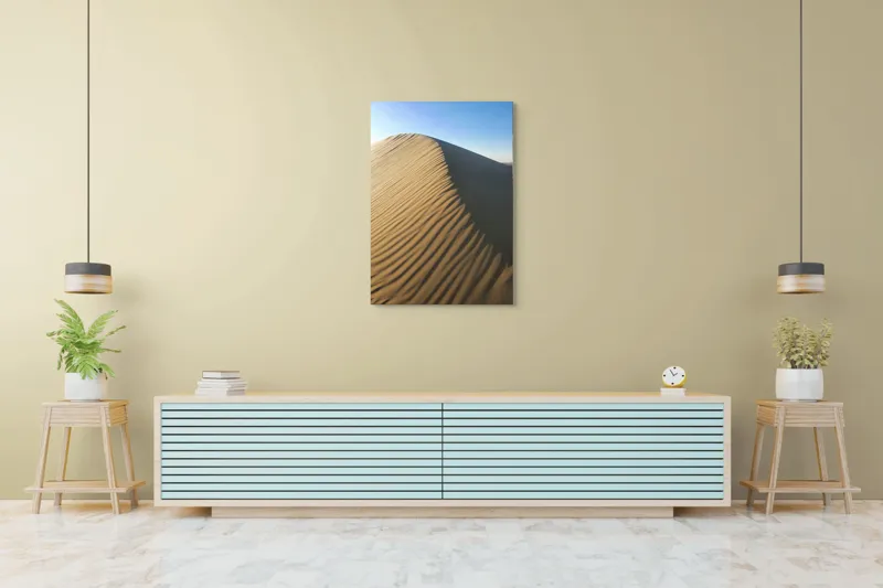 Tablou Canvas, "Umbra soarelui pe dunele lungi", Dună, Nisip, Umbră, Valuri, Lumină, Cer, Albastru, Textură, Colț, Natură, 70 x 100 cm – poza 5