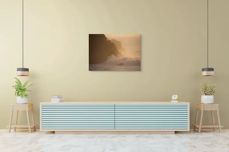 Tablou Canvas, "Valuri și stânci la apus", Apus, Stânci, Valuri, Ceață, Ocean, Lumină, Aurie, Peisaj, Natură, Calm., 100 x 70 cm – poza 4