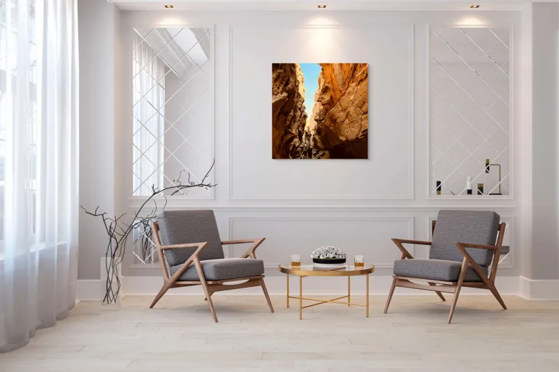 Tablou Canvas, "Canionul stâncos sub cer albastru", Canion, Stânci, Albastru, Umbre, Texturi, Eroziune, Dramatic., 100 x 100 cm – poza 7