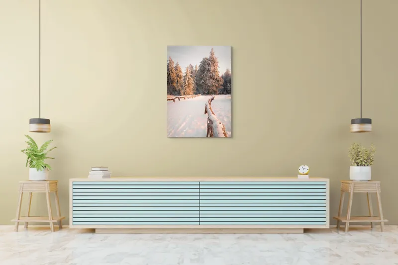 Tablou Canvas, "Drumul înghețat către pădurea deasă", Zăpadă, Copaci, Timp, Iarnă, Apus, Lumini, Potecă, Peisaj, Înghețat, Frumos, 70 x 100 cm – poza 5